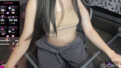 Snapshot of moxiexfoxie chatting on March 11, 2026, 1:55 am moxieXfoxie online show from March 11, 2026, 1:55 am
