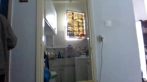 Snapshot of mppempis81 chatting on April 4, 2026, 11:40 am mppempis81 online show from April 4, 2026, 11:40 am