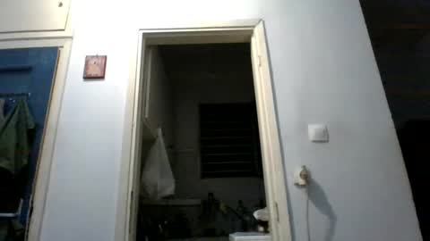 Snapshot of mppempis81 chatting on April 9, 2026, 7:19 pm mppempis81 online show from April 9, 2026, 7:19 pm