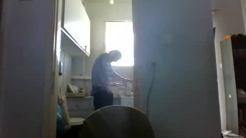 Snapshot of mppempis81 chatting on May 13, 2026, 8:34 am mppempis81 online show from May 13, 2026, 8:34 am