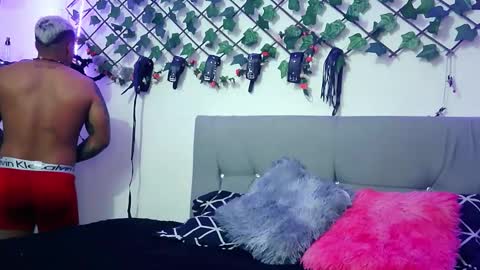 Snapshot of mr777desire chatting on September 17, 2025, 1:29 am mr777desire online show from September 17, 2025, 1:29 am
