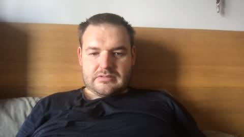 Snapshot of mr834565 chatting on September 21, 2025, 10:28 am mr834565 online show from September 21, 2025, 10:28 am