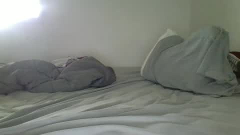 Mr8 online show from February 2, 2025, 10:06 pm