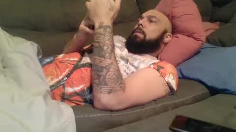 Mr8 online show from March 2, 2025, 1:47 am