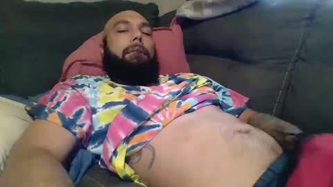 Mr8 online show from November 7, 2025, 10:21 pm