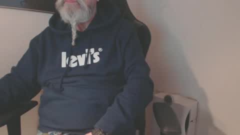 Snapshot of mr_boombastic2021 chatting on January 25, 2025, 11:23 am mr_boombastic2021 online show from January 25, 2025, 11:23 am