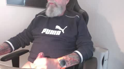 Snapshot of mr_boombastic2021 chatting on September 19, 2025, 9:43 am mr_boombastic2021 online show from September 19, 2025, 9:43 am