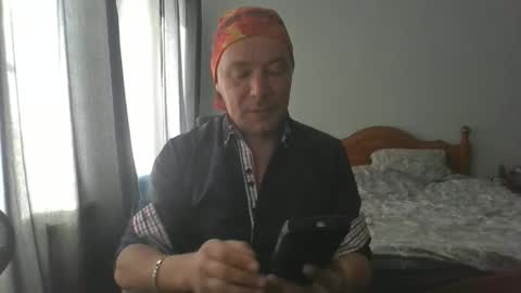 mr_i_ online show from May 11, 2026, 4:04 pm