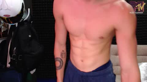 Snapshot of mr_lollipop77 chatting on October 10, 2025, 1:26 am Call me Angel please online show from October 10, 2025, 1:26 am
