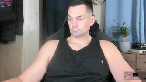 Snapshot of mr_mac69 chatting on February 4, 2026, 2:06 am Cam online show from February 4, 2026, 2:06 am
