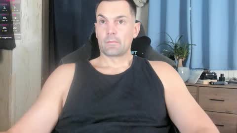Snapshot of mr_mac69 chatting on February 4, 2026, 9:53 pm Cam online show from February 4, 2026, 9:53 pm
