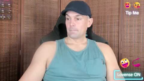 Snapshot of mr_mac69 chatting on March 17, 2026, 5:05 pm Cam online show from March 17, 2026, 5:05 pm