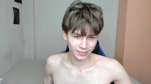 Snapshot of mr_makentoshi chatting on December 24, 2024, 4:08 pm Makentoshi online show from December 24, 2024, 4:08 pm