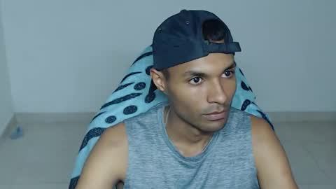 Max online show from November 25, 2025, 5:24 pm