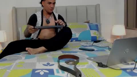 Snapshot of mr_maximo chatting on March 16, 2026, 5:24 am mr_maximo online show from March 16, 2026, 5:24 am