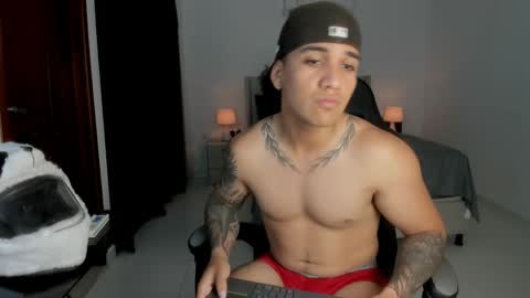 Snapshot of mr_maximo chatting on May 22, 2026, 3:46 am mr_maximo online show from May 22, 2026, 3:46 am