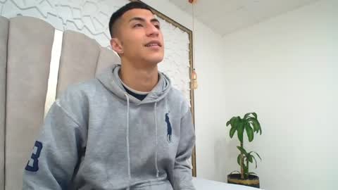 Mr Porn  online show from June 2, 2026, 12:34 am