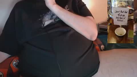 Snapshot of mr_south chatting on December 4, 2024, 6:44 am Mr South X online show from December 4, 2024, 6:44 am