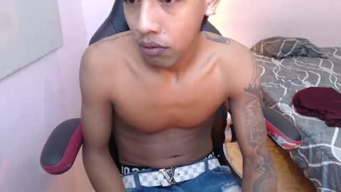 Snapshot of mr_stiven_ chatting on December 29, 2024, 11:18 pm mr_stiven_ online show from December 29, 2024, 11:18 pm