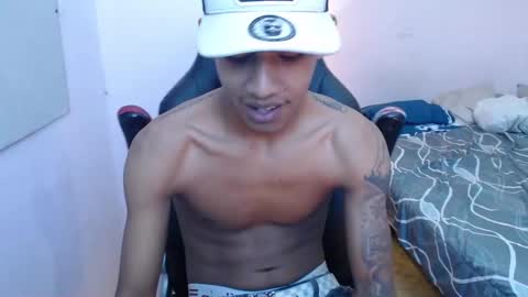 Snapshot of mr_stiven_ chatting on January 4, 2025, 12:59 am mr_stiven_ online show from January 4, 2025, 12:59 am