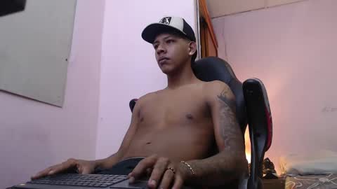 Snapshot of mr_stiven_ chatting on January 12, 2025, 12:28 am mr_stiven_ online show from January 12, 2025, 12:28 am