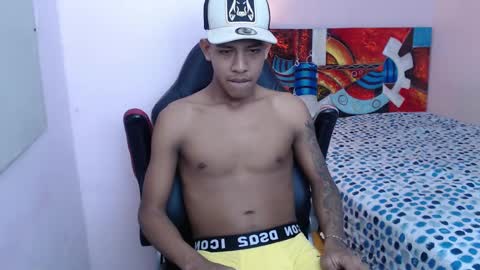 Snapshot of mr_stiven_ chatting on January 16, 2025, 3:23 am mr_stiven_ online show from January 16, 2025, 3:23 am