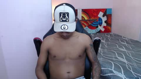 Snapshot of mr_stiven_ chatting on February 6, 2025, 2:44 am mr_stiven_ online show from February 6, 2025, 2:44 am