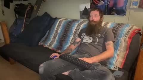 Snapshot of mr_valdor chatting on October 23, 2025, 11:14 pm Valdor online show from October 23, 2025, 11:14 pm