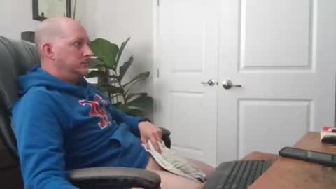 MrMcCray online show from September 18, 2025, 6:10 pm