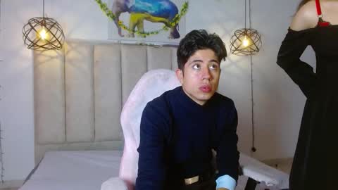 mrandmrvlxencs online show from May 2, 2026, 2:33 pm