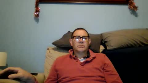 Mrcaruso online show from December 22, 2025, 6:32 am