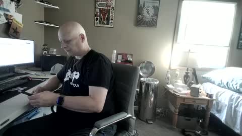 Snapshot of mrclean_55 chatting on September 24, 2025, 4:21 pm MrClean55 online show from September 24, 2025, 4:21 pm