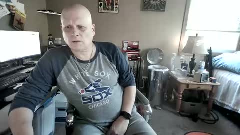 Snapshot of mrclean_55 chatting on November 3, 2025, 4:41 pm MrClean55 online show from November 3, 2025, 4:41 pm