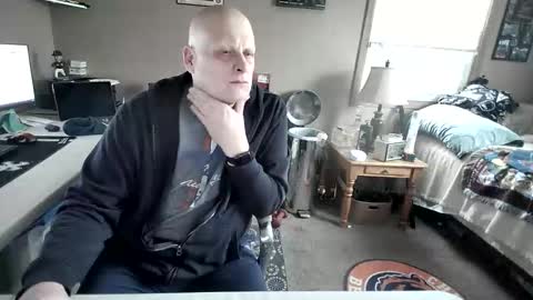 Snapshot of mrclean_55 chatting on December 1, 2025, 7:41 pm MrClean55 online show from December 1, 2025, 7:41 pm