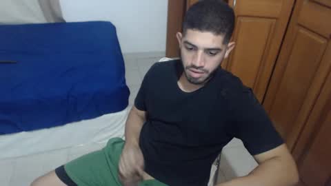 Snapshot of mrcum24 chatting on January 11, 2025, 12:22 am Will online show from January 11, 2025, 12:22 am