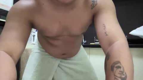 Snapshot of mrdesirexxx chatting on March 7, 2026, 3:31 pm MrDesireexxx online show from March 7, 2026, 3:31 pm