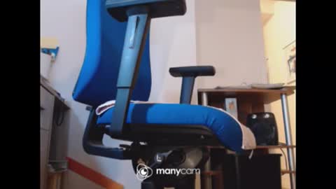 Snapshot of mrduplo1975 chatting on February 10, 2026, 6:12 pm MrJohnsen1975 online show from February 10, 2026, 6:12 pm