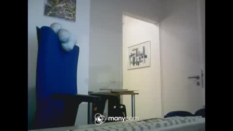 Snapshot of mrduplo1975 chatting on February 11, 2026, 6:02 pm MrJohnsen1975 online show from February 11, 2026, 6:02 pm