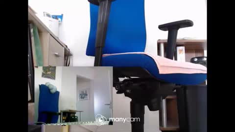 Snapshot of mrduplo1975 chatting on February 27, 2026, 11:32 am MrJohnsen1975 online show from February 27, 2026, 11:32 am