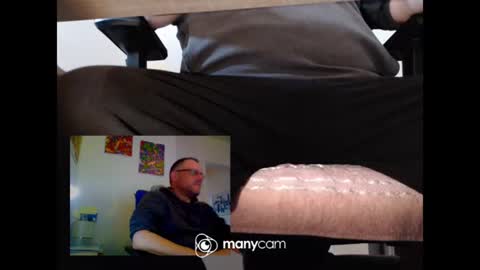 MrJohnsen1975 online show from June 17, 2026, 2:29 pm
