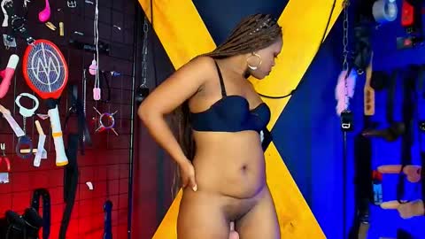 mrebonybdsm online show from October 21, 2025, 1:01 pm