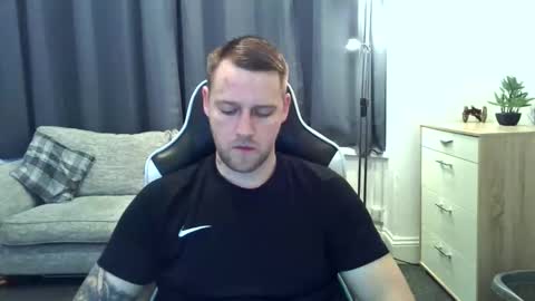 Snapshot of mrengland86566 chatting on February 23, 2026, 7:06 am mrengland86566 online show from February 23, 2026, 7:06 am