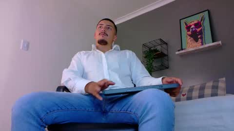 Mr Fox online show from March 11, 2026, 7:31 pm