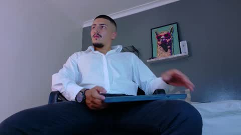 Mr Fox online show from March 21, 2026, 7:28 pm