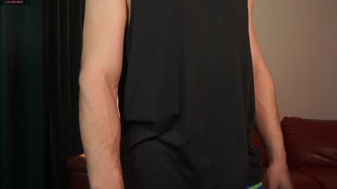 Snapshot of mrgreeneyes01 chatting on April 2, 2026, 6:11 am juan luis online show from April 2, 2026, 6:11 am