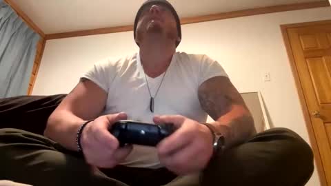 mrhandsome_1 online show from November 30, 2025, 3:21 am