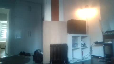 Snapshot of mrhandsomelovee chatting on February 15, 2026, 6:43 am Nikola online show from February 15, 2026, 6:43 am