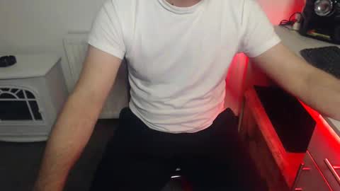 Snapshot of mrhorny_2023 chatting on December 8, 2024, 1:36 pm Your Mister online show from December 8, 2024, 1:36 pm