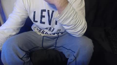 Snapshot of mrhorny_2023 chatting on December 18, 2024, 8:53 am Your Mister online show from December 18, 2024, 8:53 am