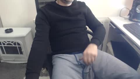 Snapshot of mrhorny_2023 chatting on December 22, 2024, 6:48 pm Your Mister online show from December 22, 2024, 6:48 pm